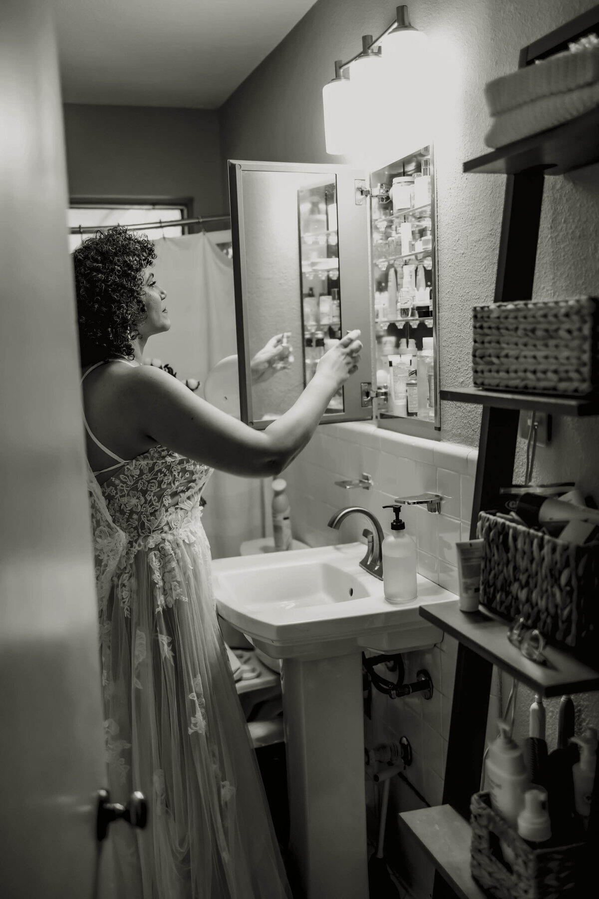 the bride preps for her backyard wedding
