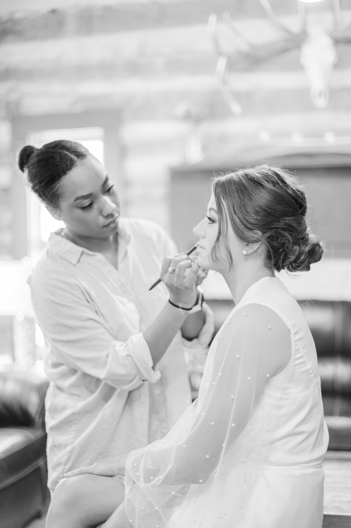 Kentucky spring wedding at my old ky home florals emma v photography wedding party portraits ideas photographer detail photos flat lay  getting ready photos
