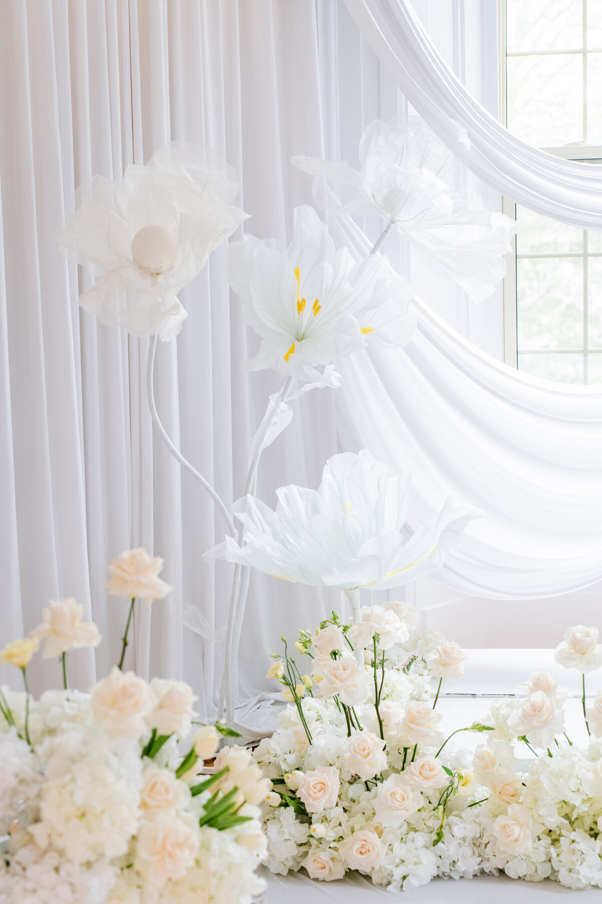 0050 Luxury Floral Wedding Editorial_Strathmere_Canada_Ottawa_Photography by Emma