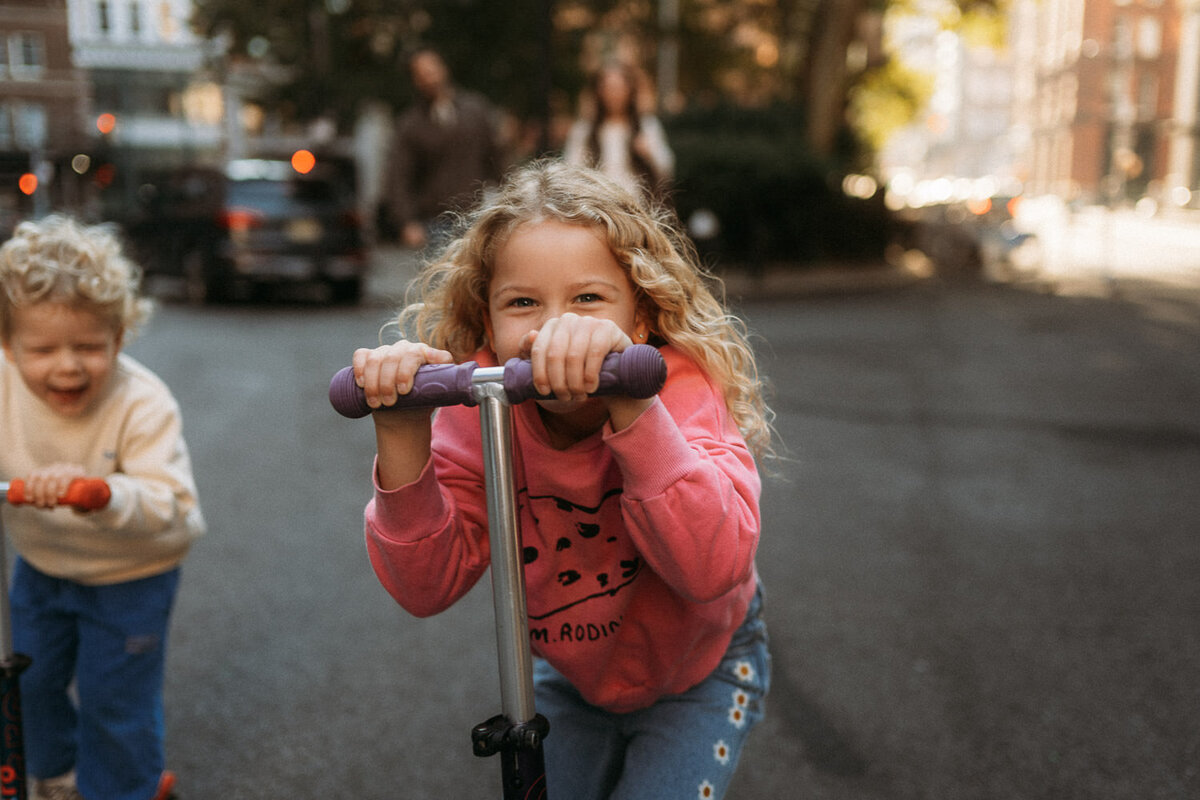 Family Photography - NYC - Manhattan - Tribecca - Scooter - Australia-003