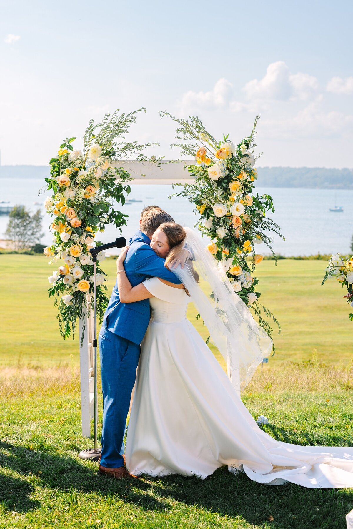 Cheery_Yellow_Blue_Seaside_Island_Maine_Wedding_Chebeague_Island_Inn_0065
