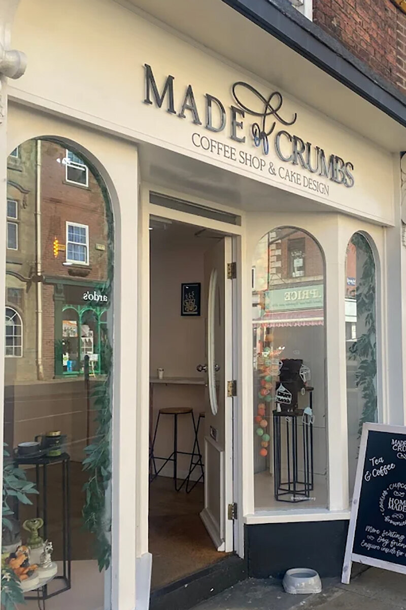 ellis-signs-external-signage-for-cake-shop-newcastle-gateshead-north-east