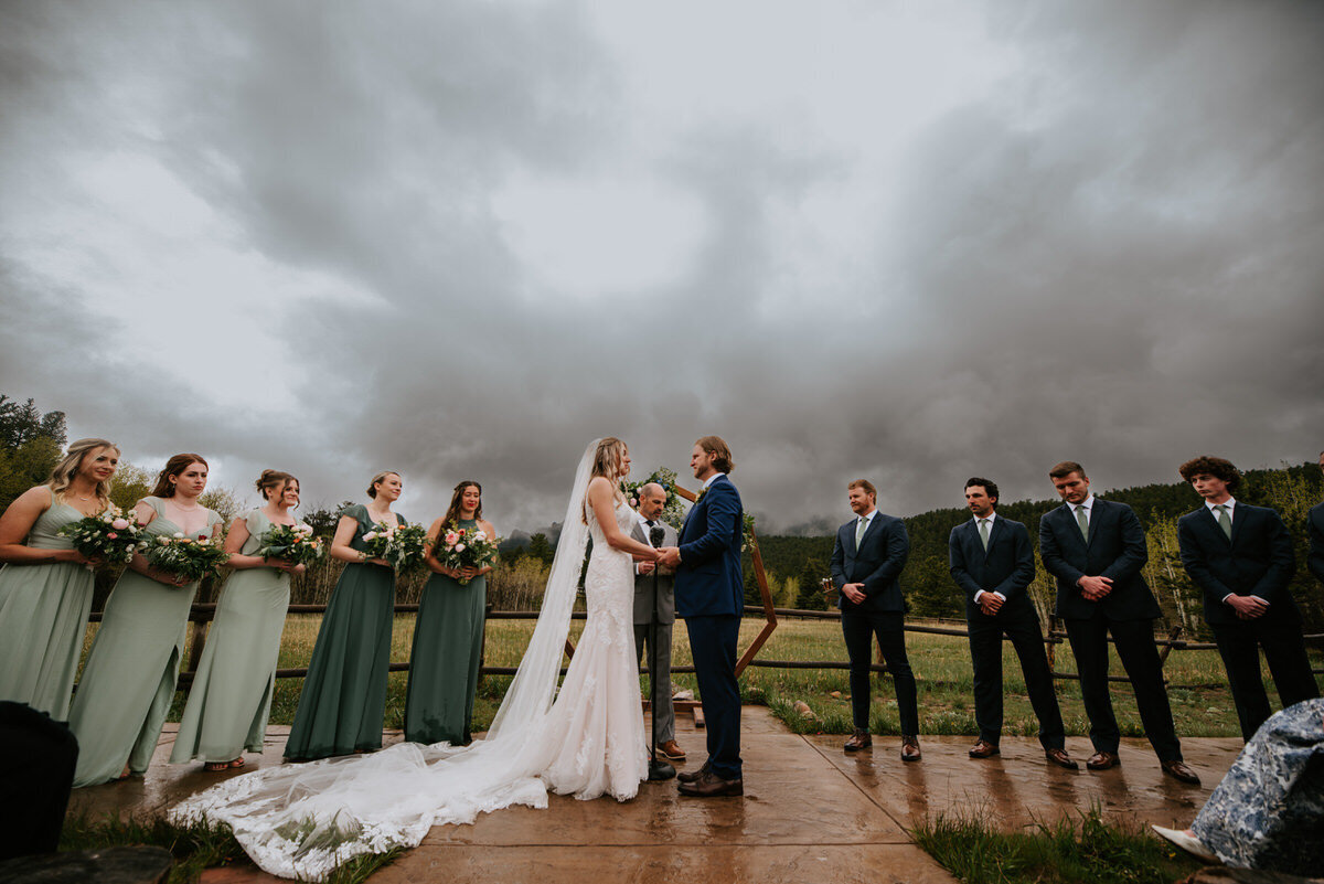Sara + Lucas Sneak Peeks-45