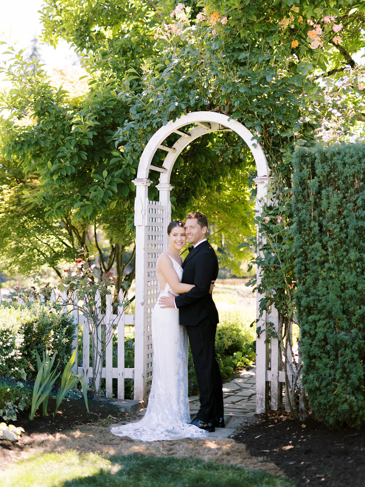 Carlos-Hernandez-Photography-Megan-Trevor-Wedding-Portland-Oregon-090