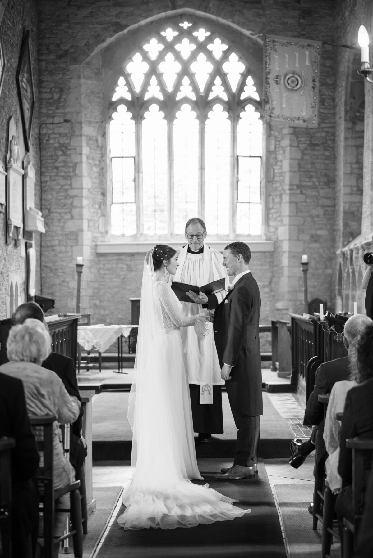 Two-wedding-photographer-team-1020