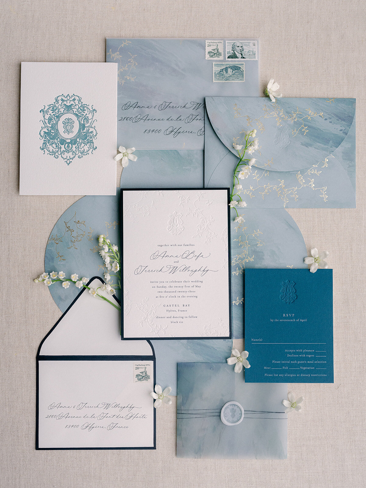01-intimate-destination-wedding-french-riviera-with-white-flowers