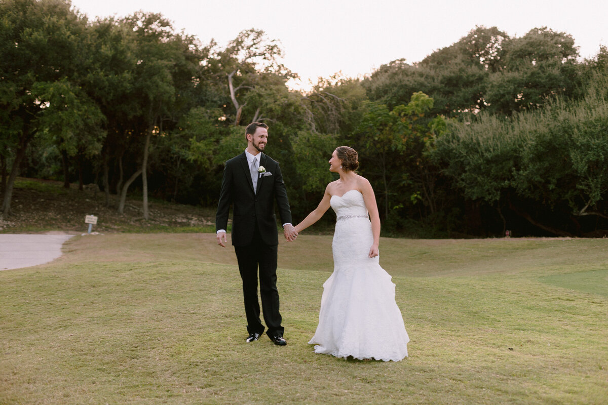 san_antonio_austin_texas_wedding_photographer-country-club-KnB-1194