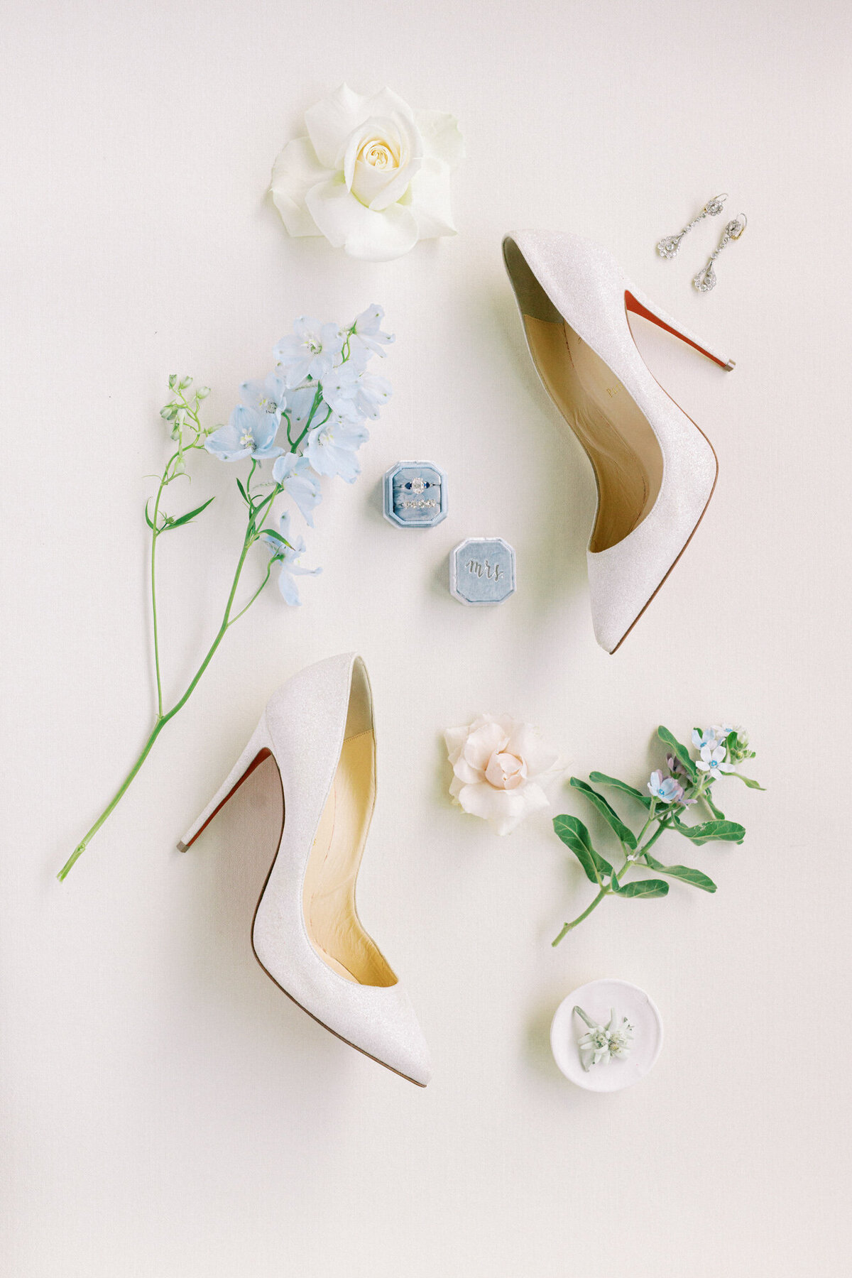 Maïlys Fortune Photography Husband Wife Wedding Weddings Photography France Switzerland Italy Timeless Dreamy Imagery Bilingual French English Destination Weddings Destination Wedding Provence French Riviera Paris Lake Como Tuscany15
