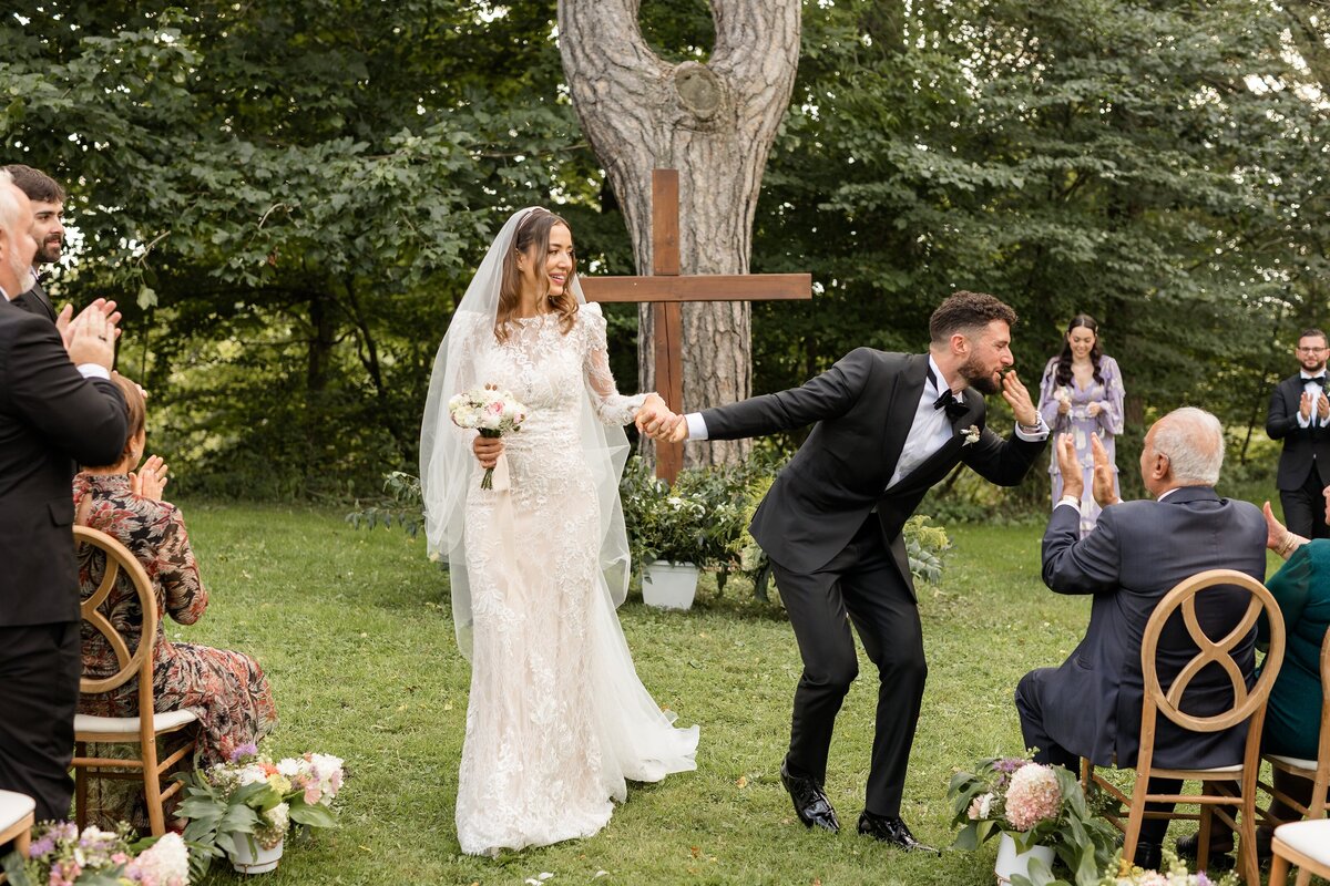 Stunning Elsie Perrin Williams Estate Wedding - Dylan and Sandra Photography - 0623