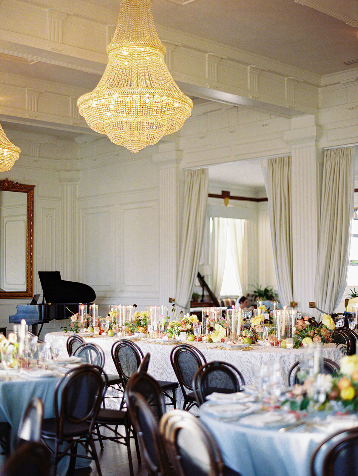 KC Cloud Wedding Seating Chart Mason Dallas room shot reception