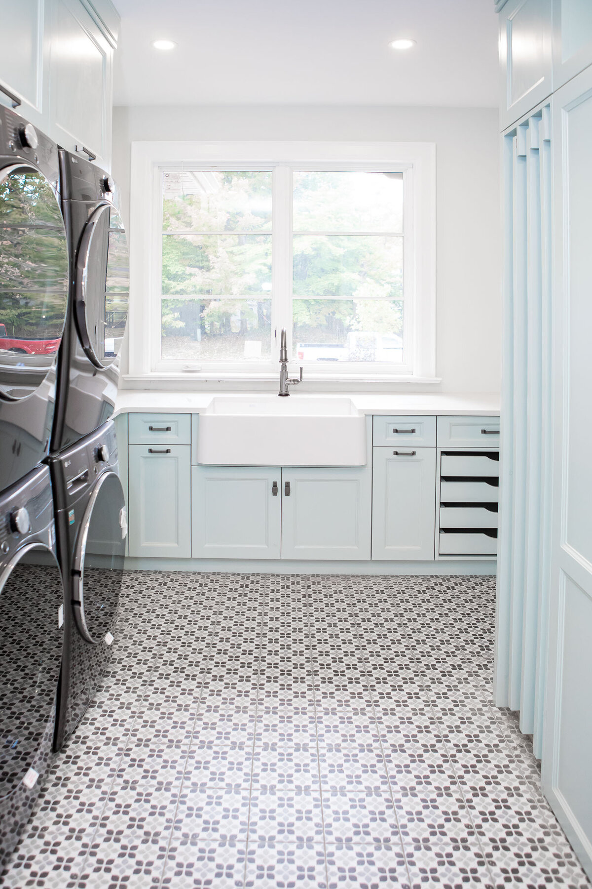 baby-blue-cabinets-in-laundry-room
