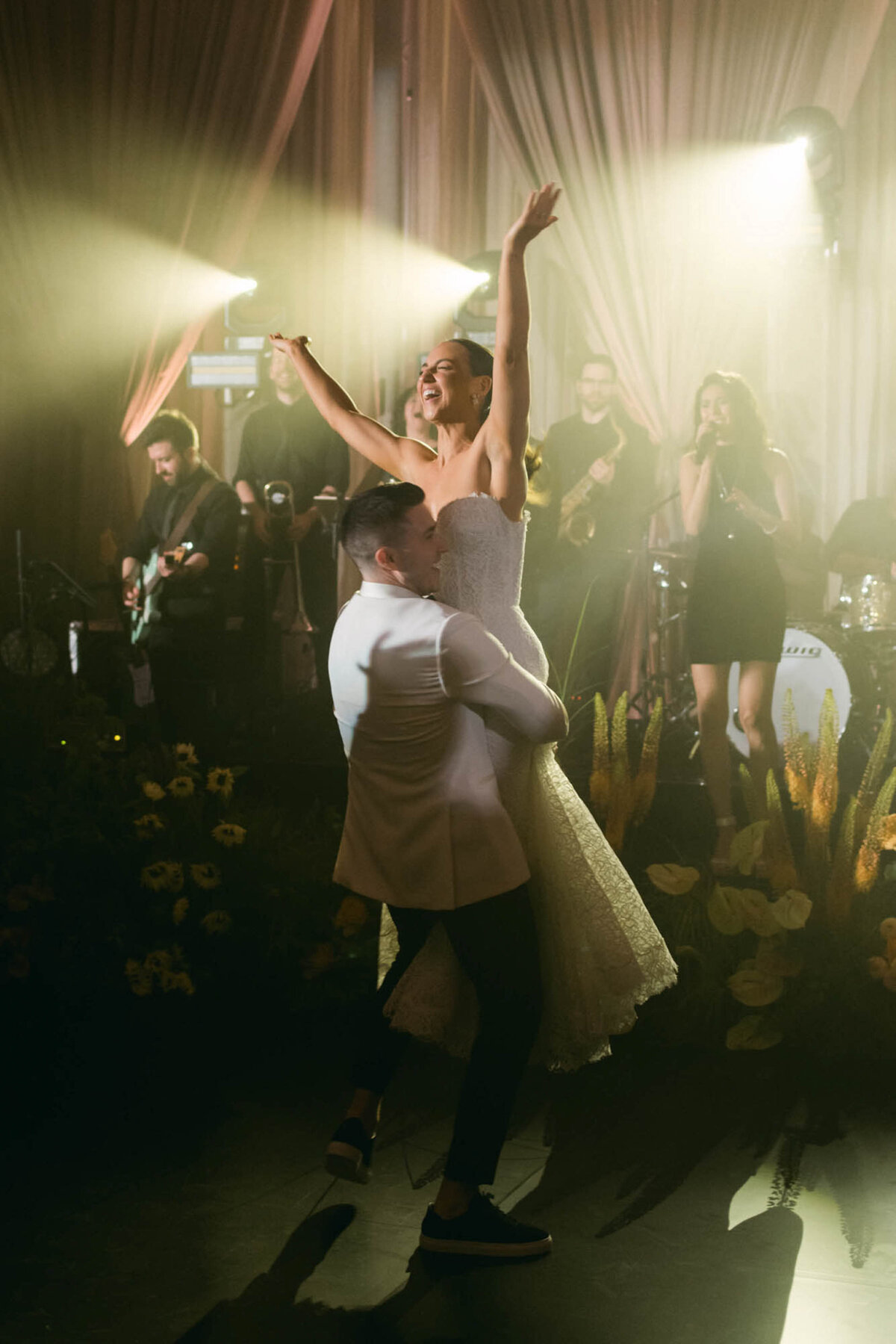 515-Four-Seasons-Toronto-Canada-Bailey-Cody-Wedding-50