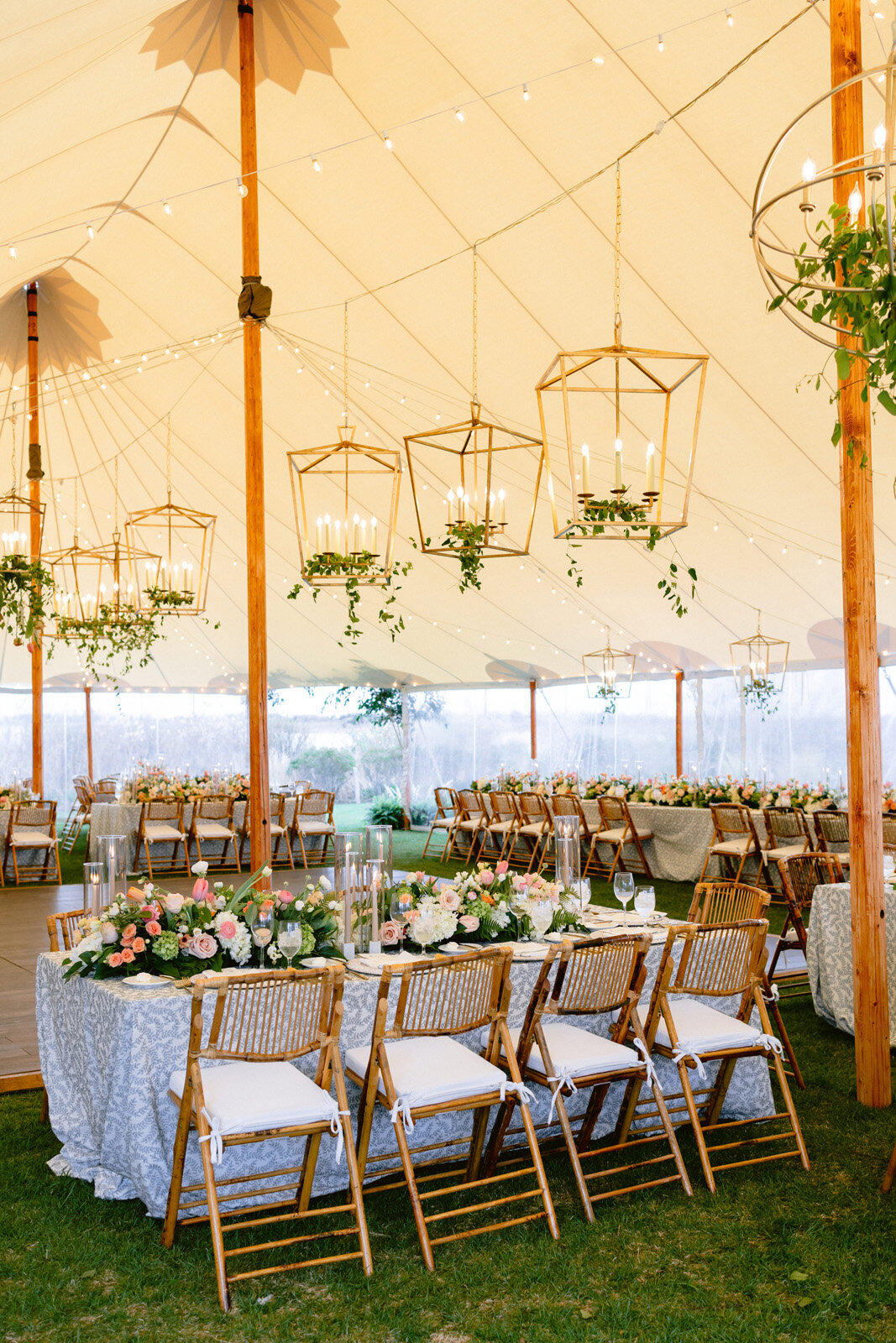 Kate-Murtaugh-Events-Weekapaug-Inn-Sperry-tent-greenery-lighting-wedding-garland