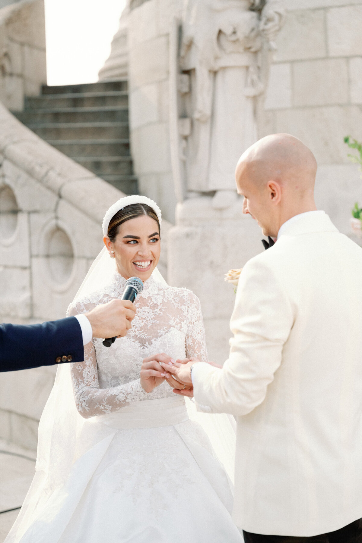 budapest-wedding-fishermans-bastion--10