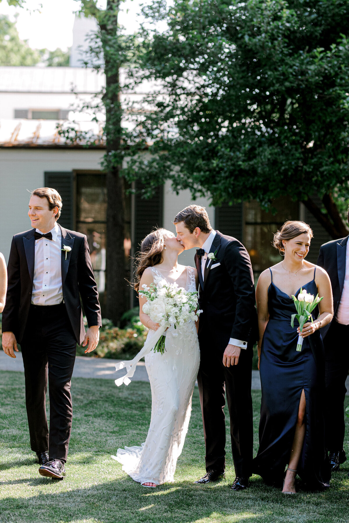 Gena & Matt's Wedding at the Dallas Arboretum | Dallas Wedding Photographer | Sami Kathryn Photography-114