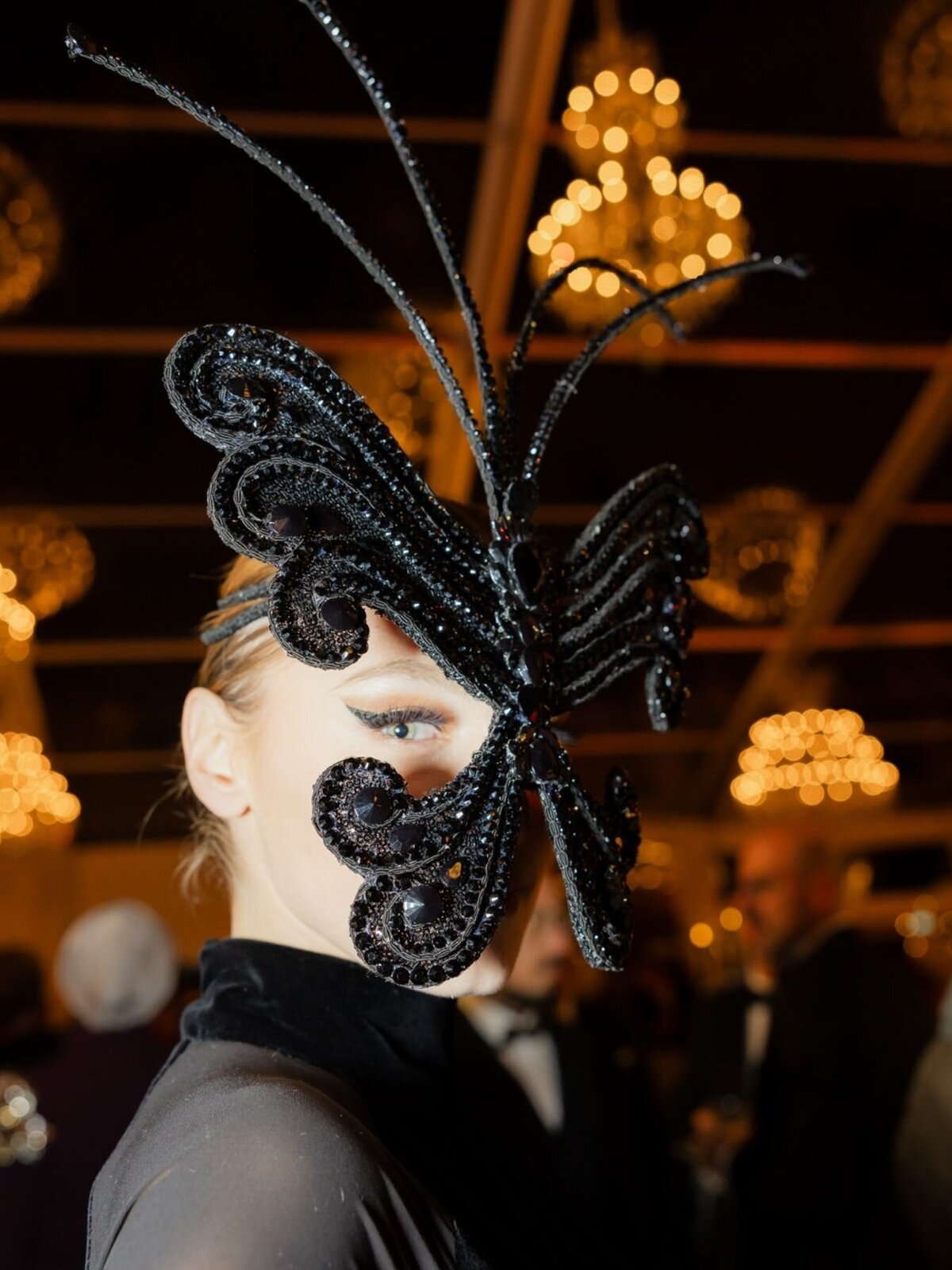 Chateau Chantilly Fairytale France Destination Arab Wedding by @alejandrapoupelevents 44