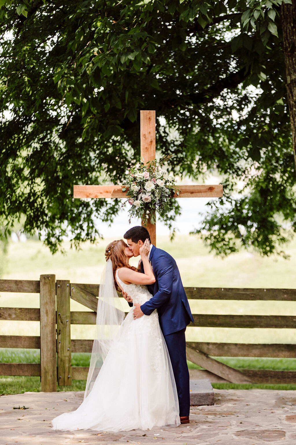 AC_Goodman_Photography_Erika_Alec_Wedding_Sneak_Peek-39