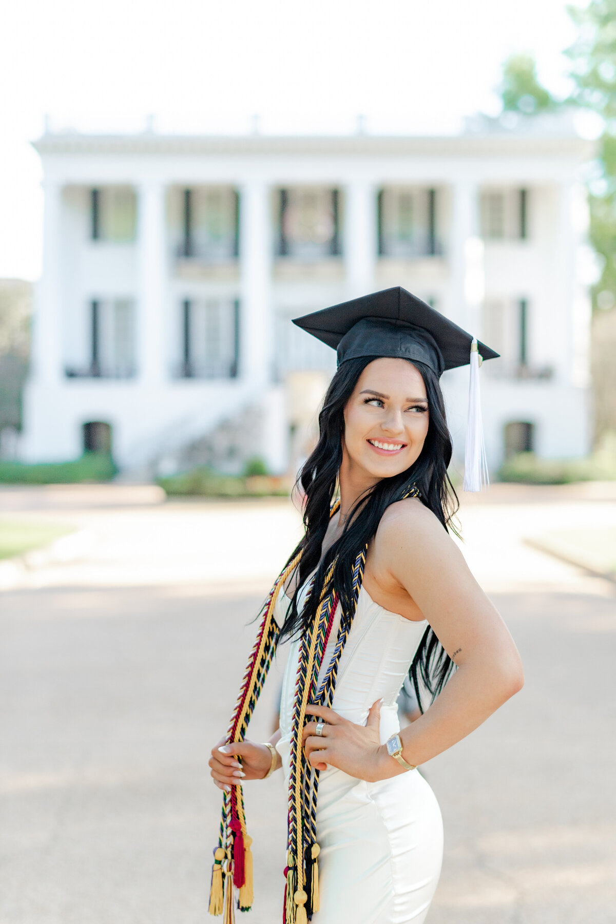 The University of Alabama Senior Grad _ Lauren Elliott Photography _ Lauren Schumacher-26