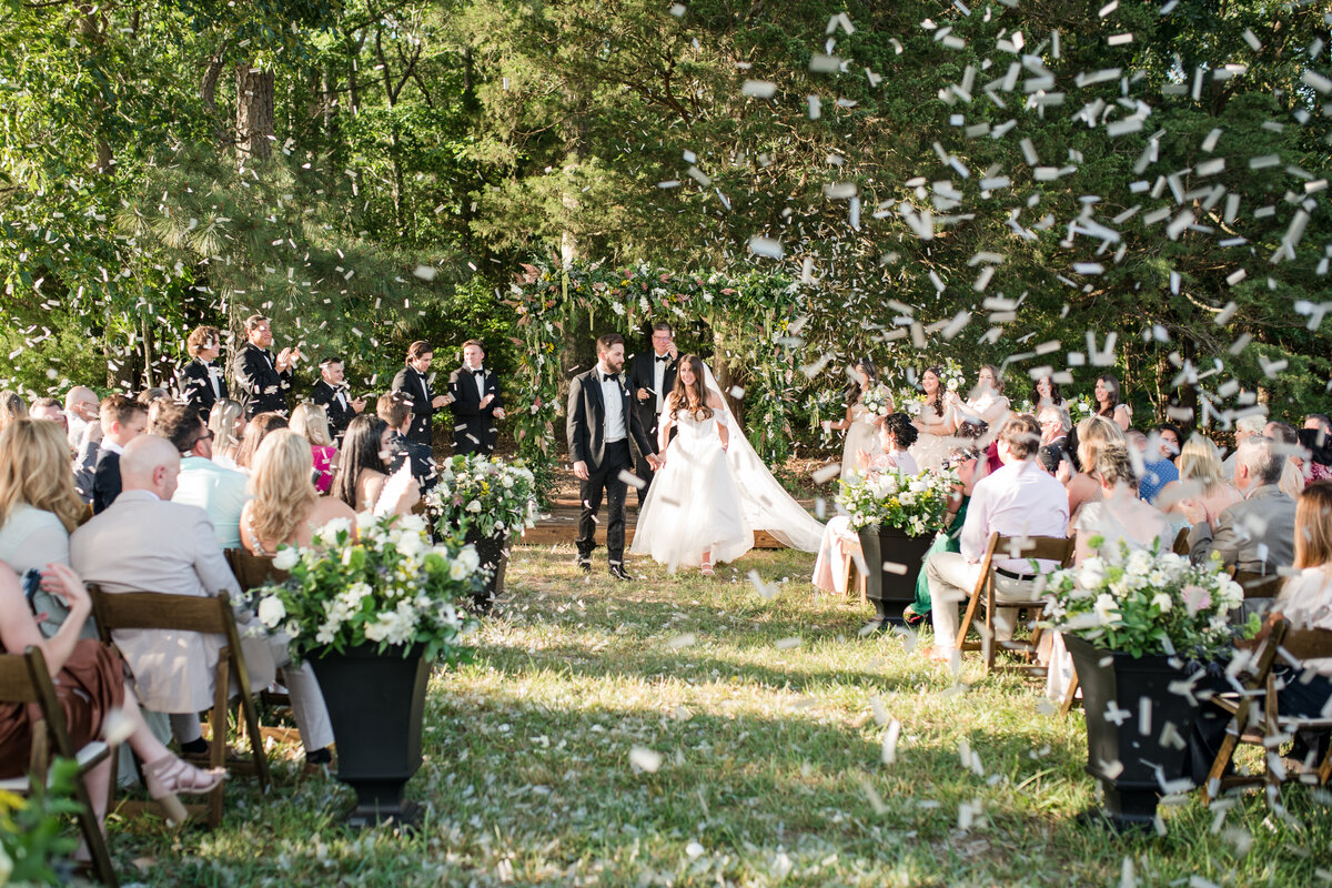 Virginia Backyard Wedding-15