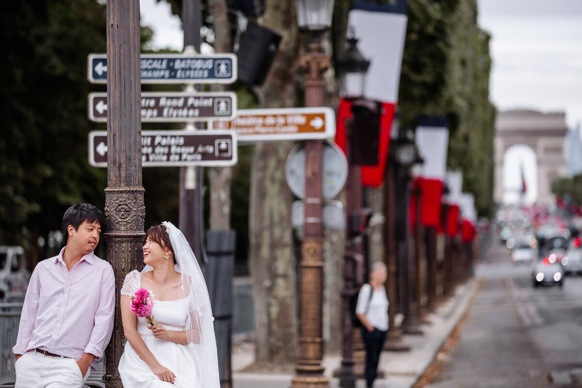 Paris_photowedding_Arc-de-Triomphe_51