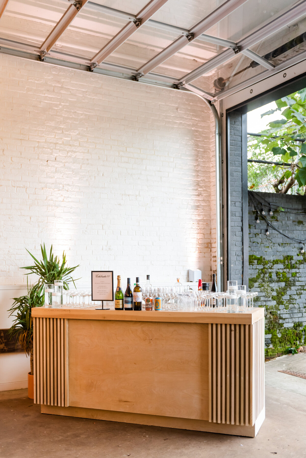 Salt-and-Sundry-Sun-Room-DC-Wedding_09