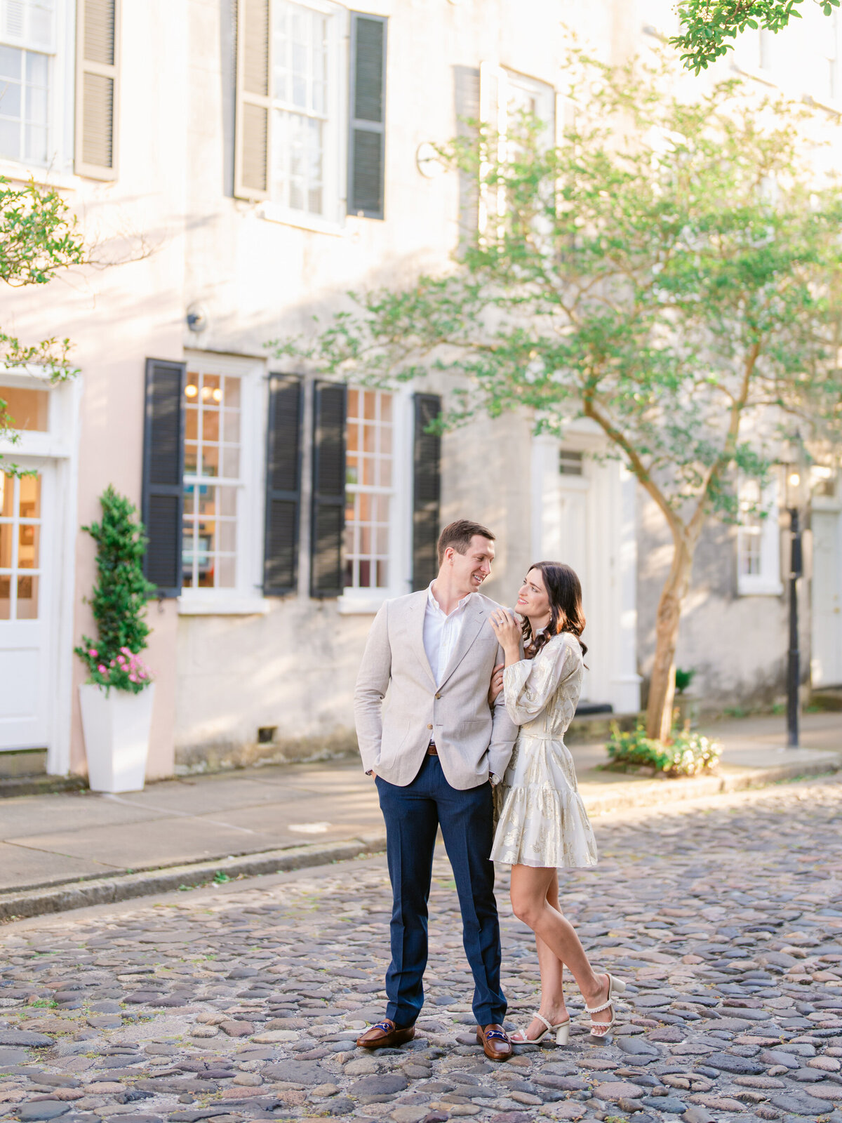 Luxury Charleston Engagement Session - Rainbow Row -17