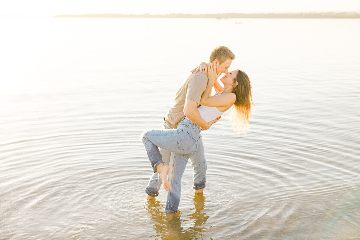 hannah-braden-engagement-session-ottawa-grey-loft-studio-2023-105