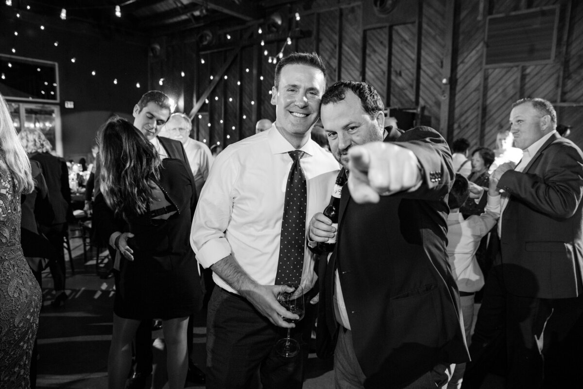 Saltwater-farm-vineyard-ct-gay-same-sex-wedding-photographer-4