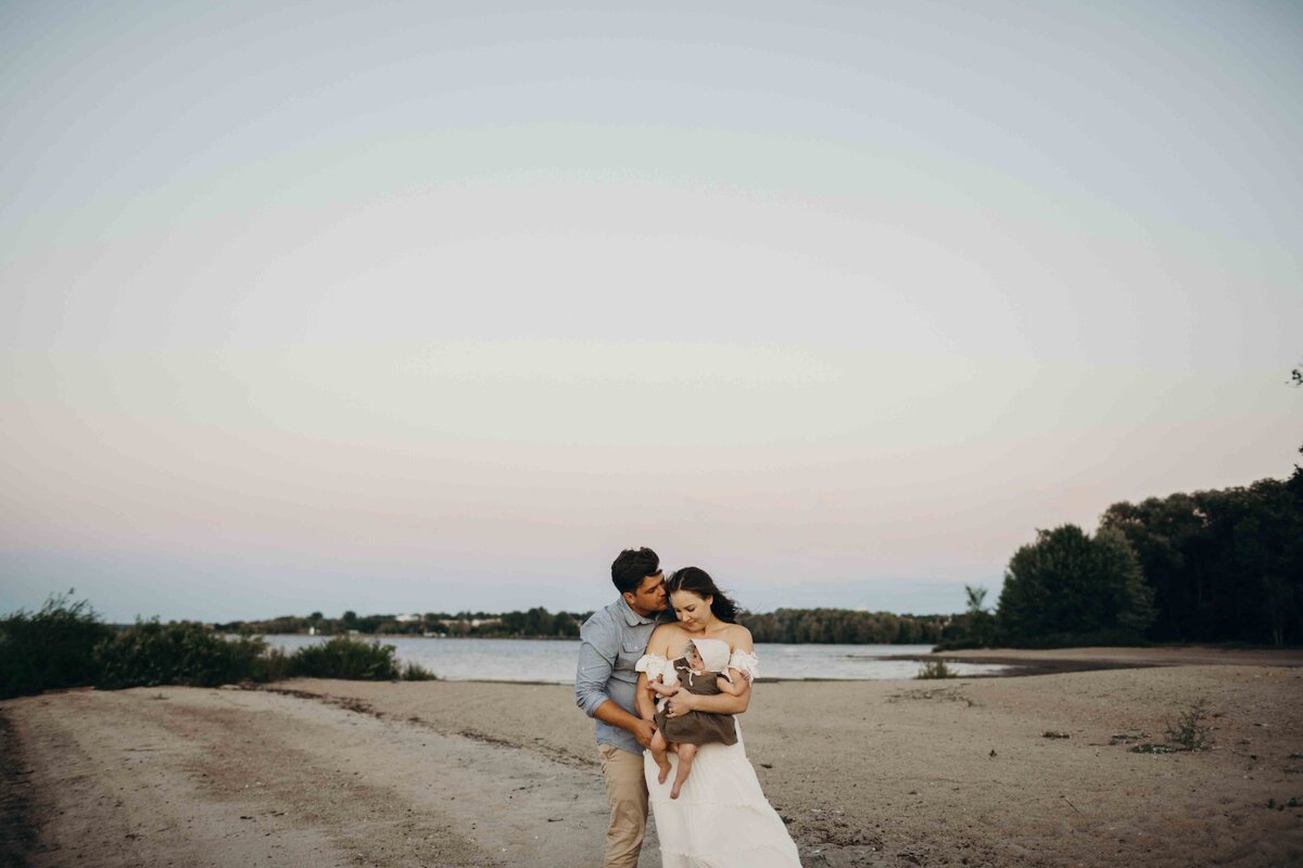 Melissa-Johnston-Willow-And-Wander-Wedding-Engagement-Lifestyle-Elopement-Boudoir-Photography-For-Adventurous-Free-Spirited-Souls-On-Ottawa-Canada_6