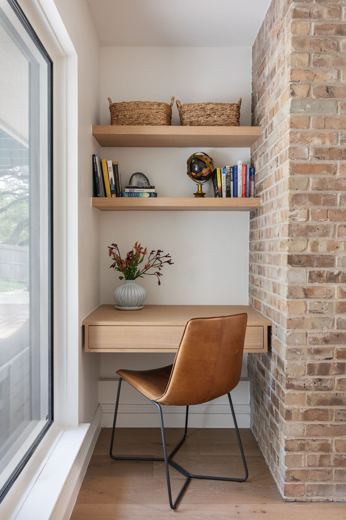 hello-home-Study-Nook-Modern-Design-9