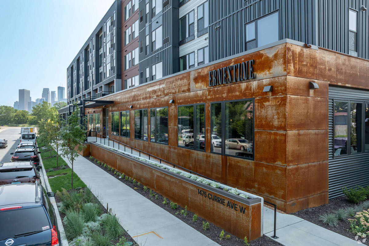 ernestine-apartments-minneapolis-mn-exterior