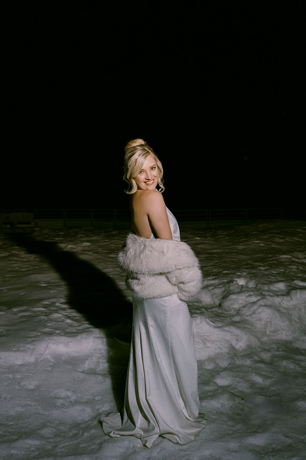 Powers_Wilson_Switzerland_Wedding_Evening_TaraHodgesPhotography024