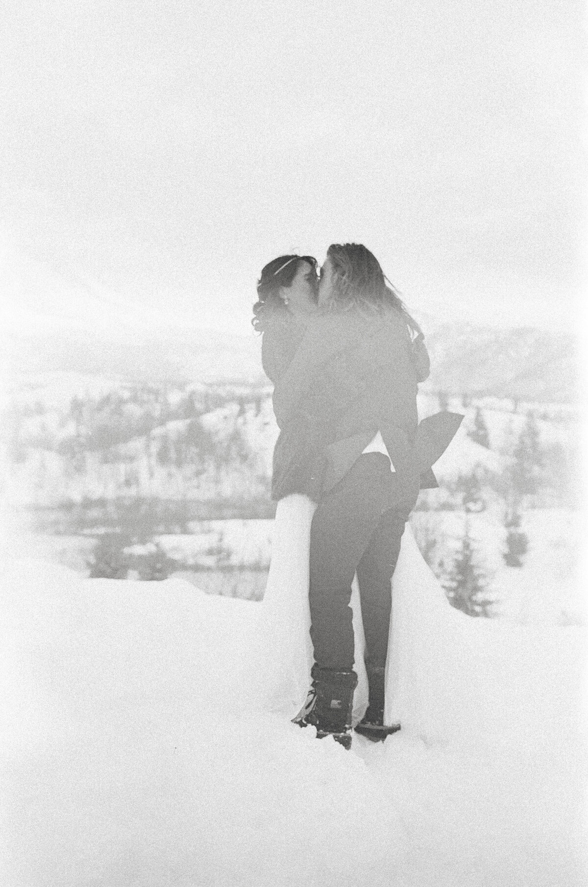 Stephanie and Trevor - Mount St Helens Elopement - Kerry Jeanne Photography (210)