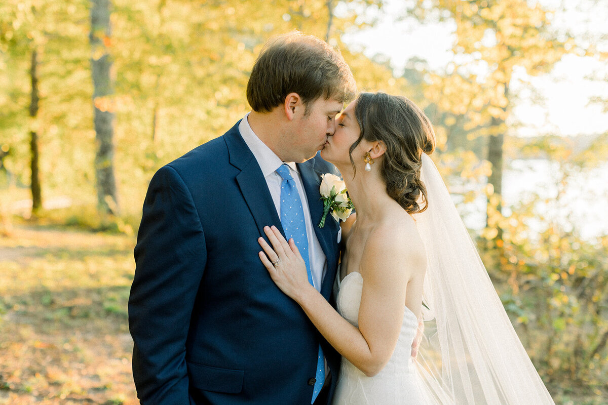 Lizzie Baker Photo _ Elizabeth & Lawson _ Luxury Micro Wedding _ Atlanta Wedding Photographer-610