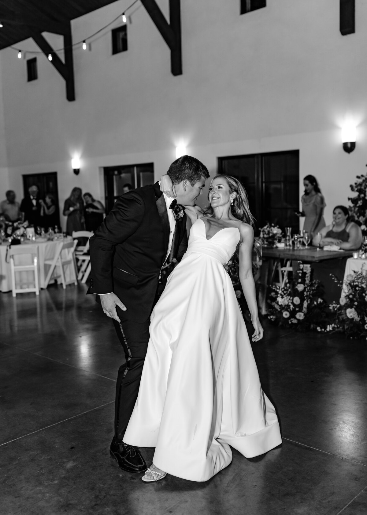 09172022_Hannah+JeremyWedding_ViansaSonomaCA_AnjaJensenPhotography-1190