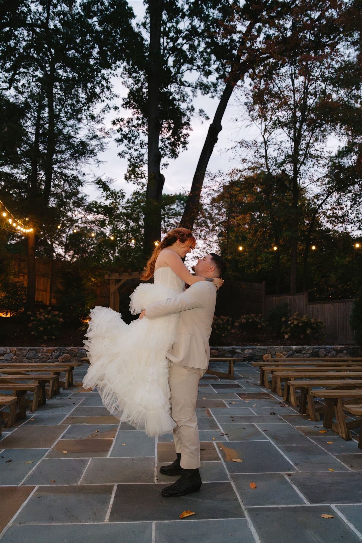 Emily&Roland-TheLodge-at-The-Hops-Sneak-Peek-70_websize