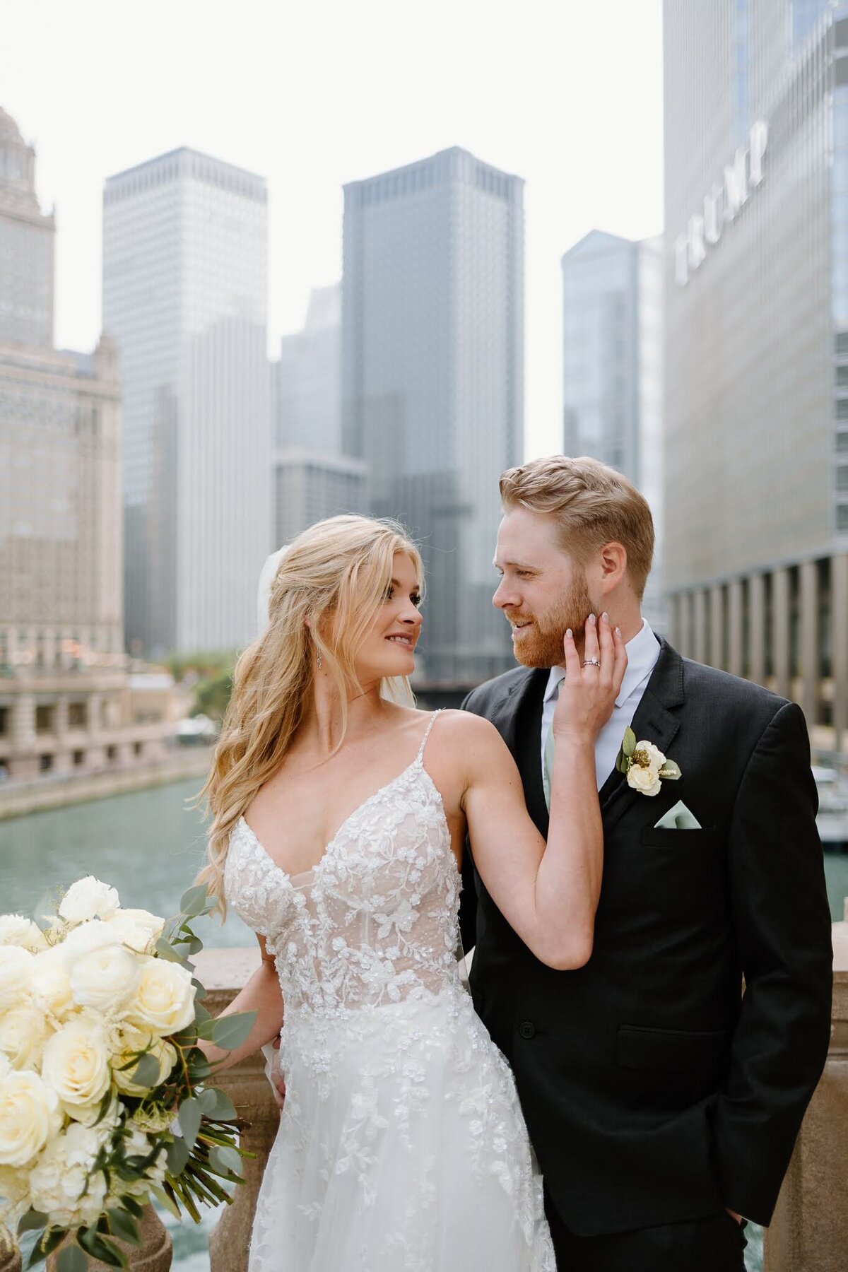 Jack-and-Julia-6.16.2023-Nichole-Babiez-Photography-Chicago-Illinois-wedding-photographer-bridgeport-art-center-downtown-wrigley-building-union-station-couples-wedding-party-portraits-reception-candid-luxury-downtown--43