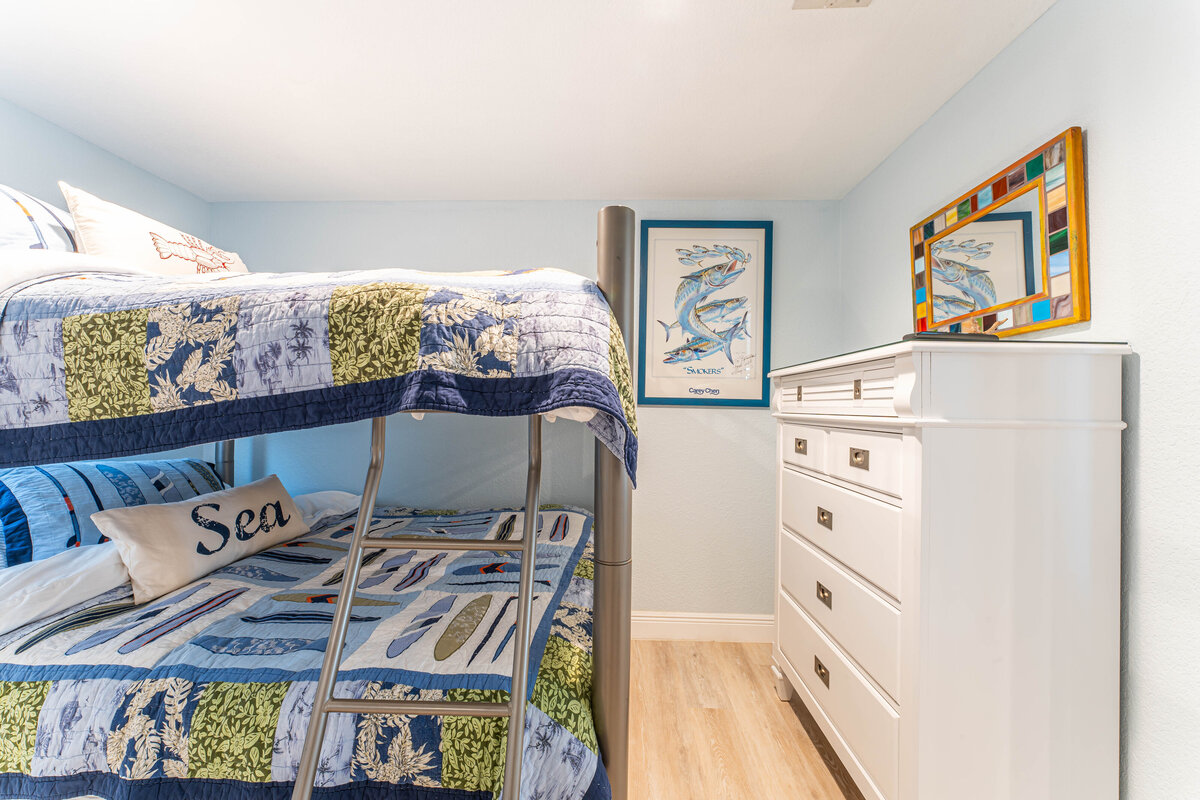 Bedroom 2 (2)