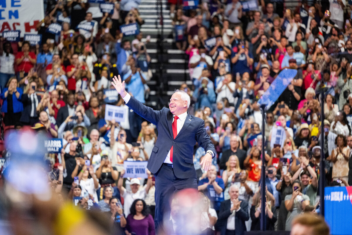 washington-dc-political-photographer-vice-president-kamala-harris-governor-tim-walz-las-vegas-nevada-rally-4