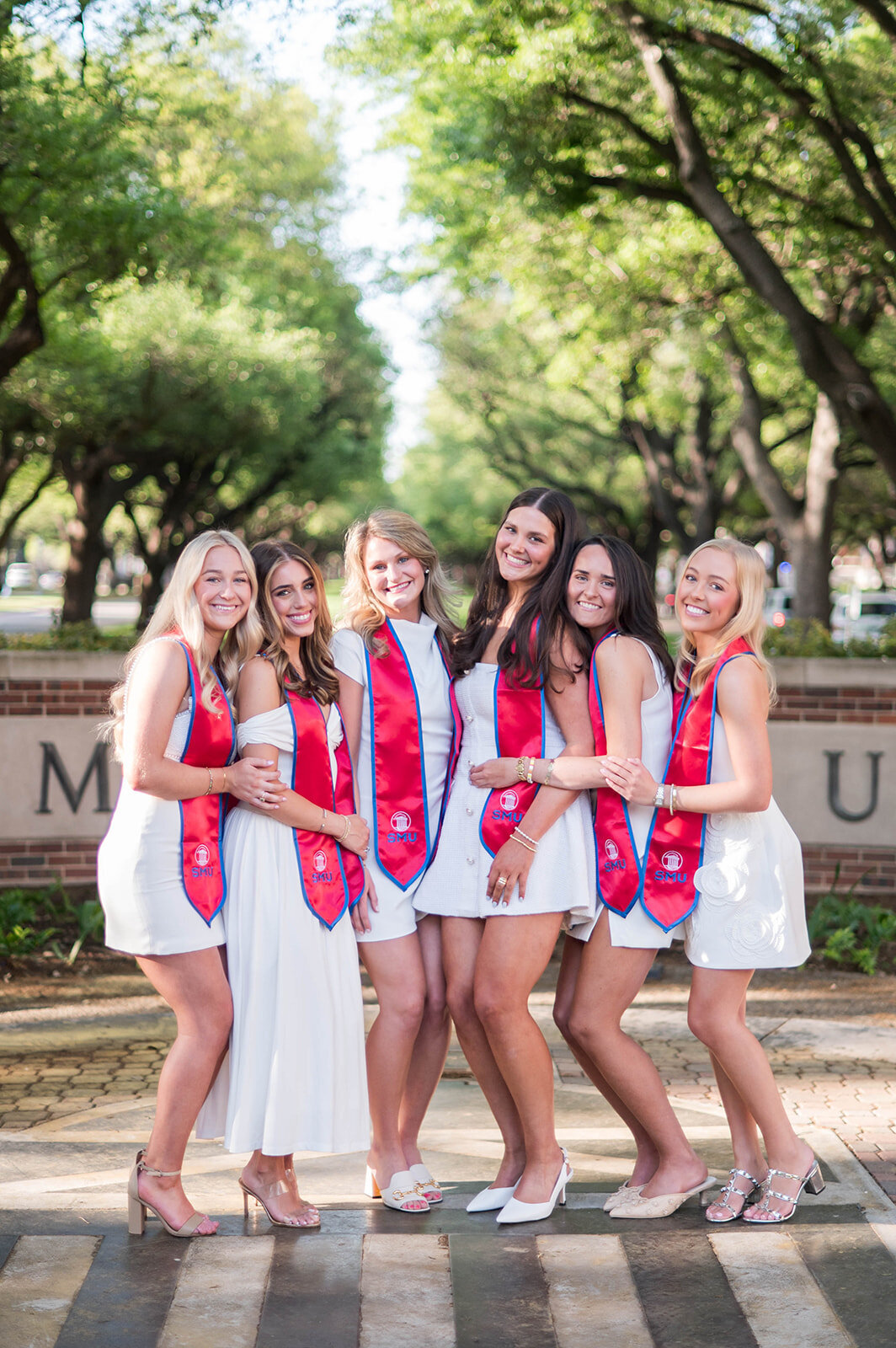 kam-smu-graduation-group-041025-3