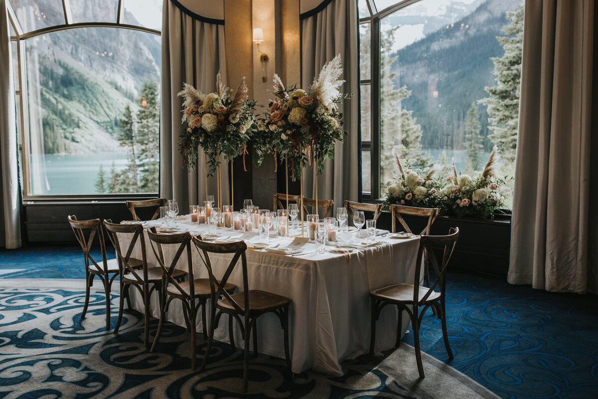 Moody and elegant indoor reception by Moments by Madeleine, a romantic and elegant wedding planner based in Calgary, Alberta. Featured on the Brontë Bride Vendor Guide.