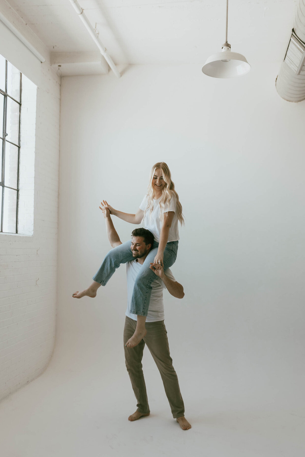 Simple-Studio-Couples-Portraits -59