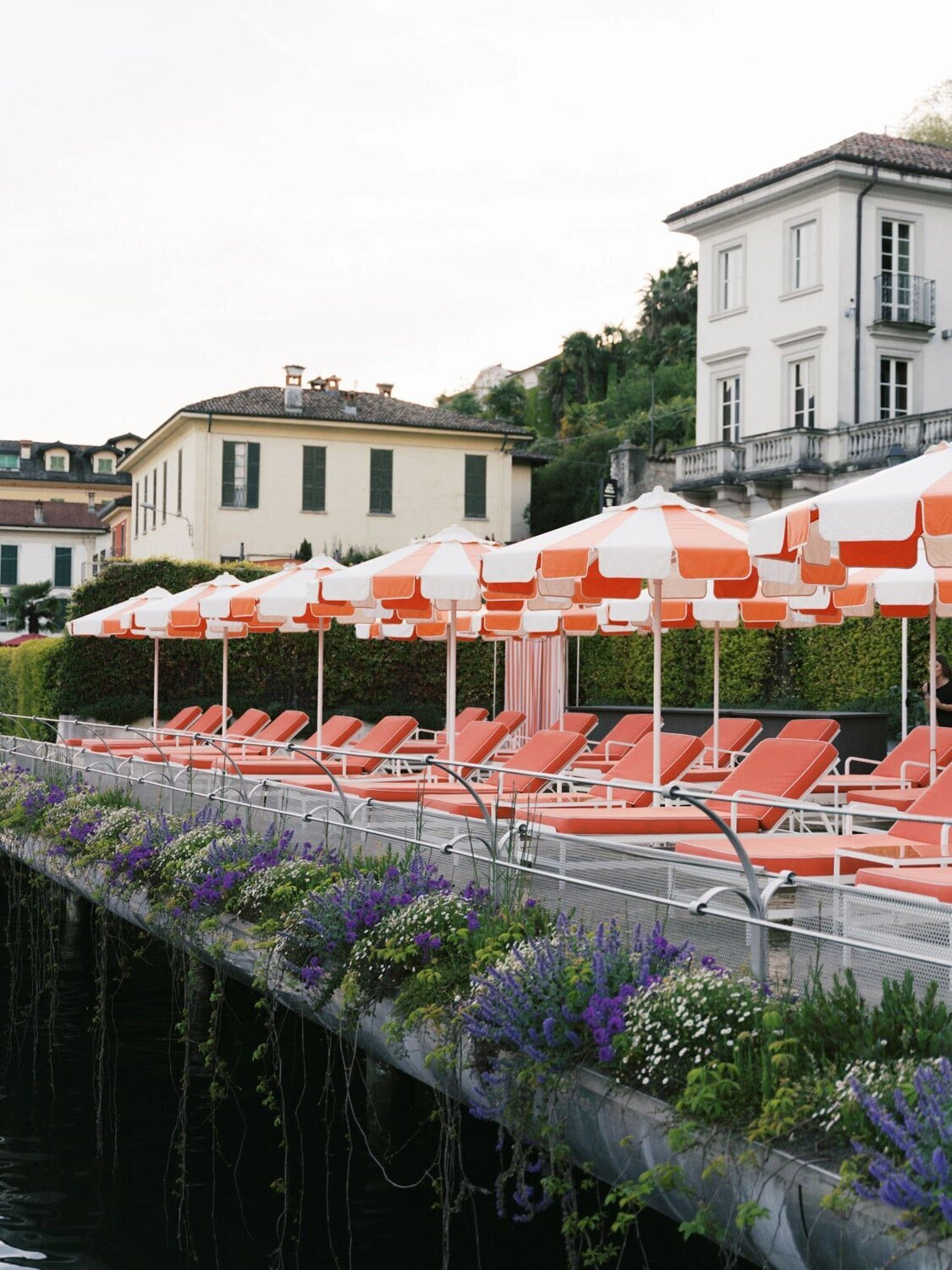 Welcome party escort cards during a Grand Hotel Tremezzo wedding, by luxury destination wedding photographer Andreas K. Georgiou  