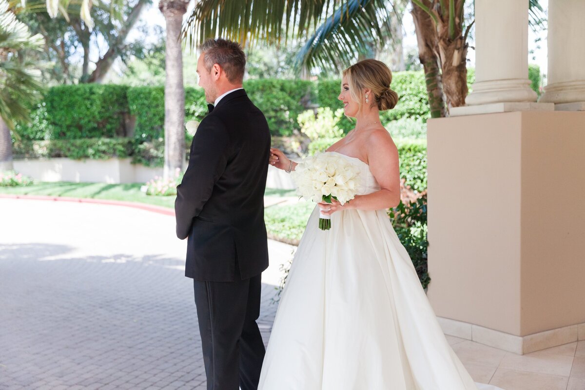 malibu-westward-beach-cliffside-luxury-wedding-0050