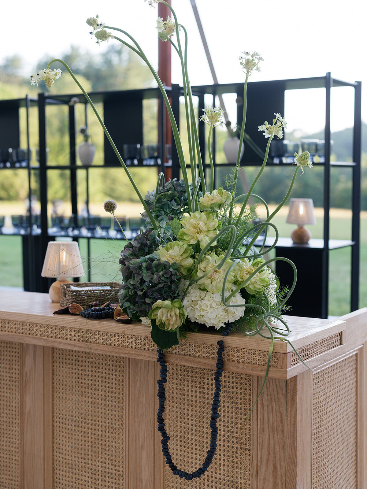 chic-hotel-inspired-wedding-reception-ctjpg