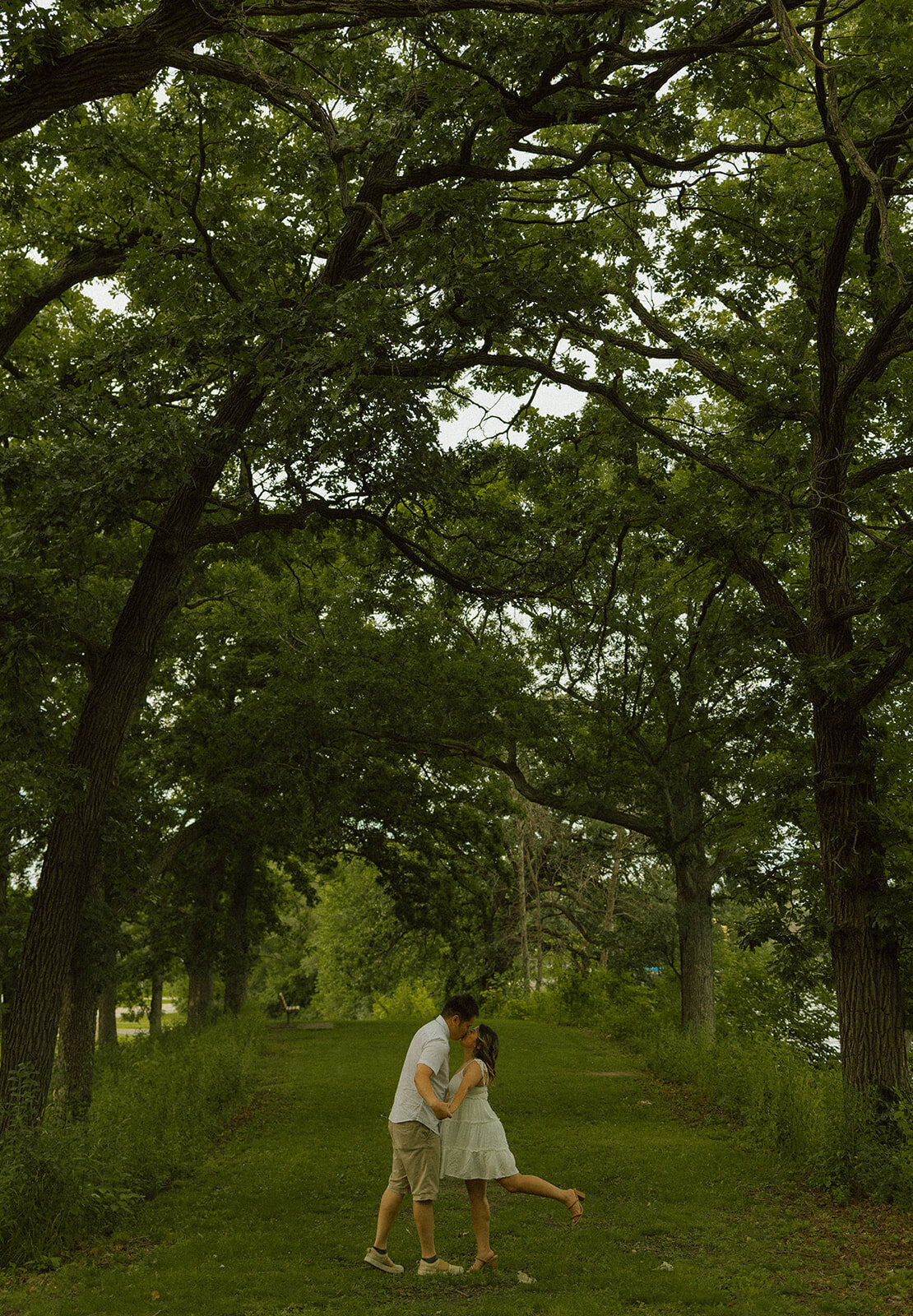 Minnesota-Couples-Photographer-55