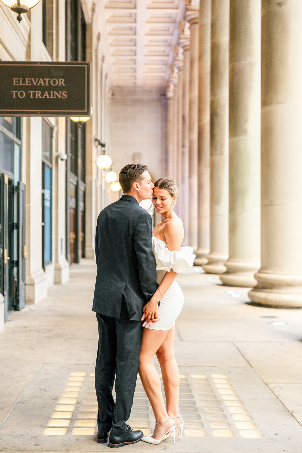 Lexi Benjamin Photography_Classy Chicago Engagement-27