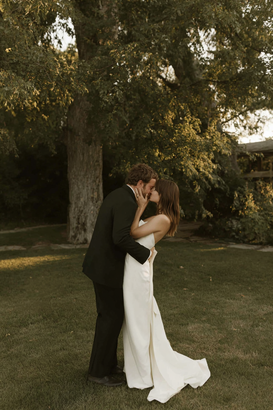 u8487914977_a_photo_of_the_bride_and_groom_kissing_in_the_fro_796ea70b-1acf-4540-bd13-c396eb02ca33_1