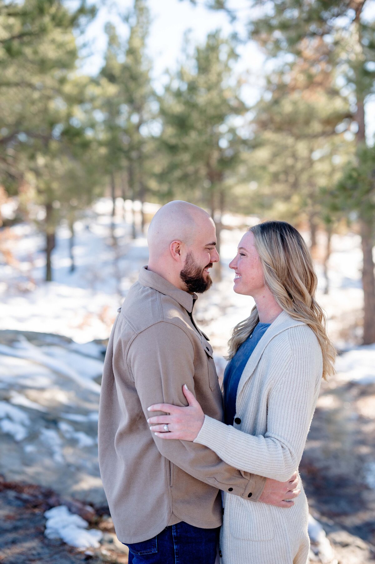 Colorado-Springs-CO-Ute-Valley-Pine-Tree-Christmas-Mini-Session-Magnolia-and-Grace-Photography-Co-CourtneyG-# (1)-7