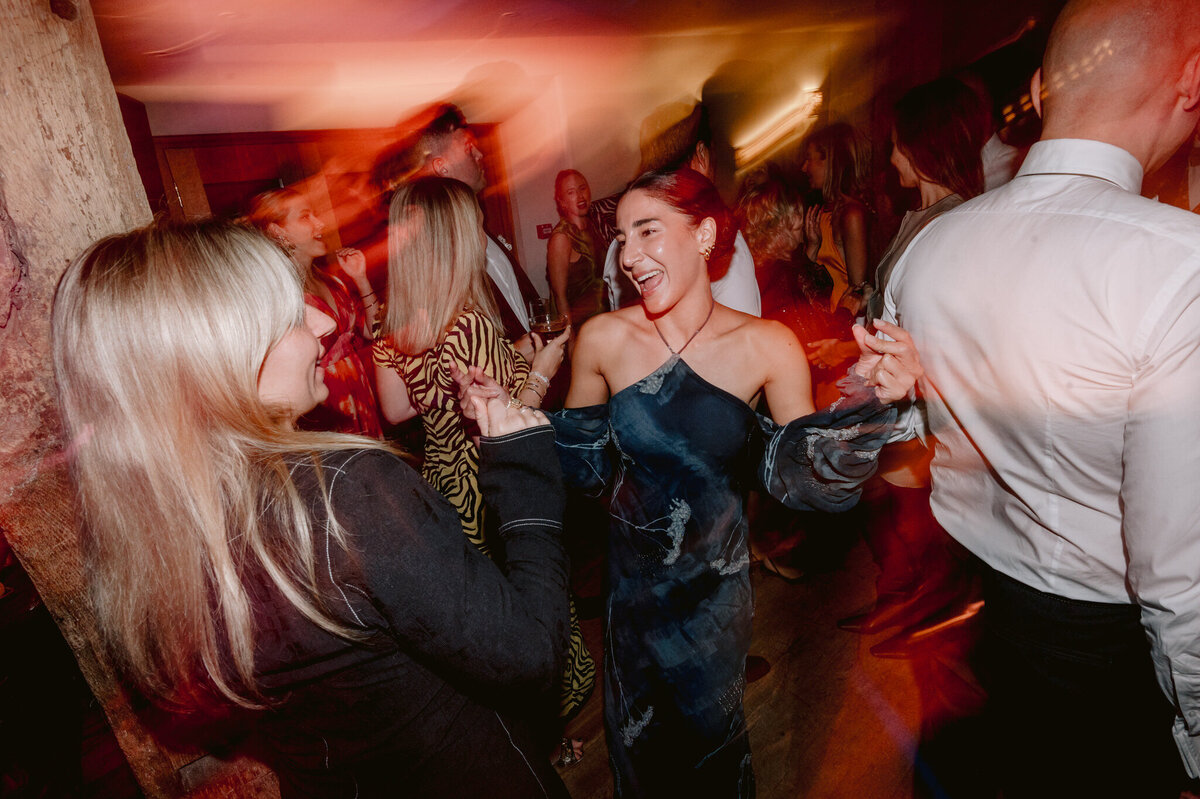 Luxury-Wedding-Bury-Court-Barn-112